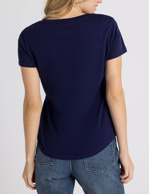 METALLIC SCRIPT V-NECK T-SHIRT - U.S. Polo Assn.