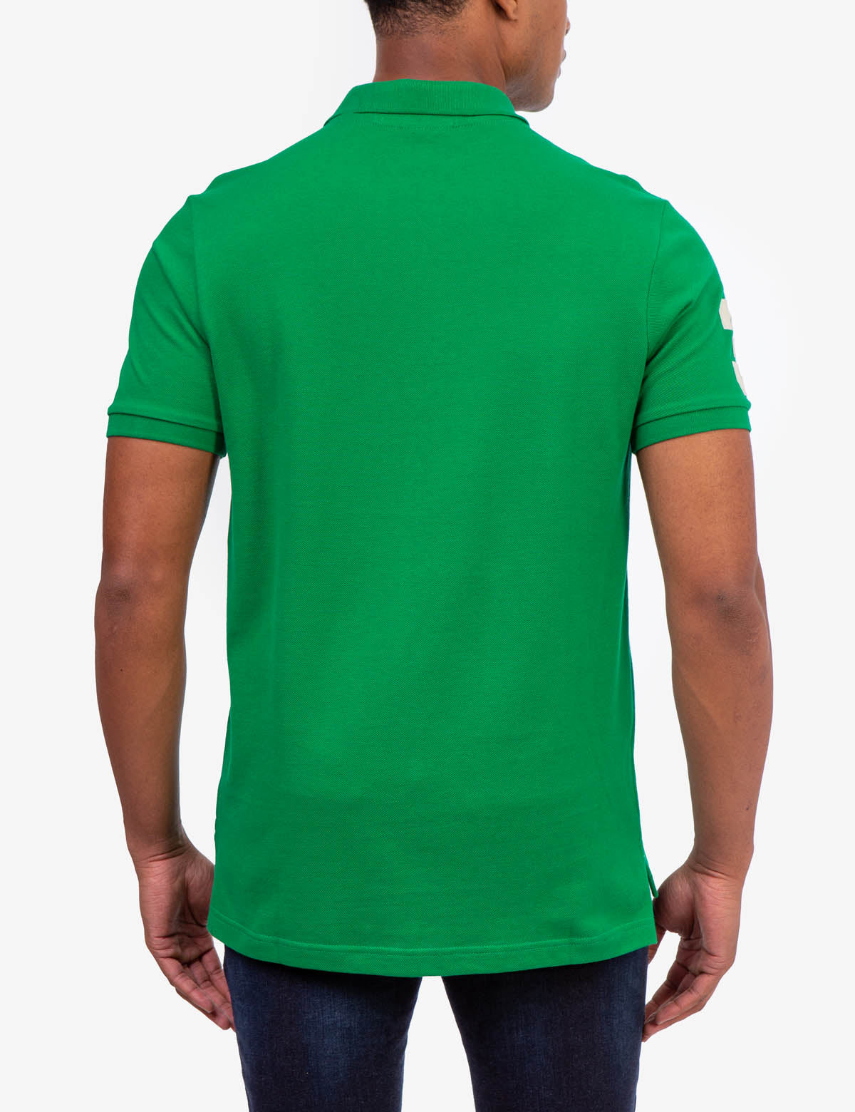 Polo shirt with logo on the chest